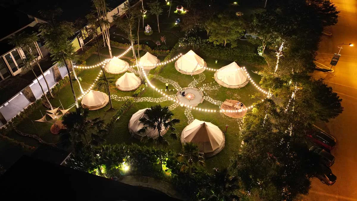 16 Themed Gardens
